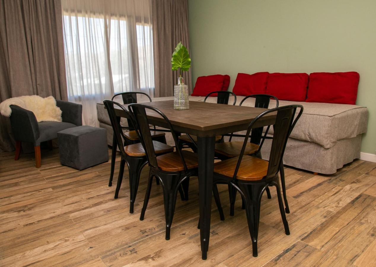 Senderos Aparts & Suites El Chalten Buitenkant foto