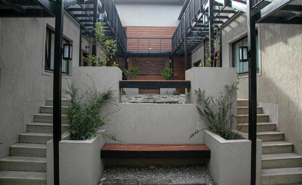 Senderos Aparts & Suites El Chalten Buitenkant foto