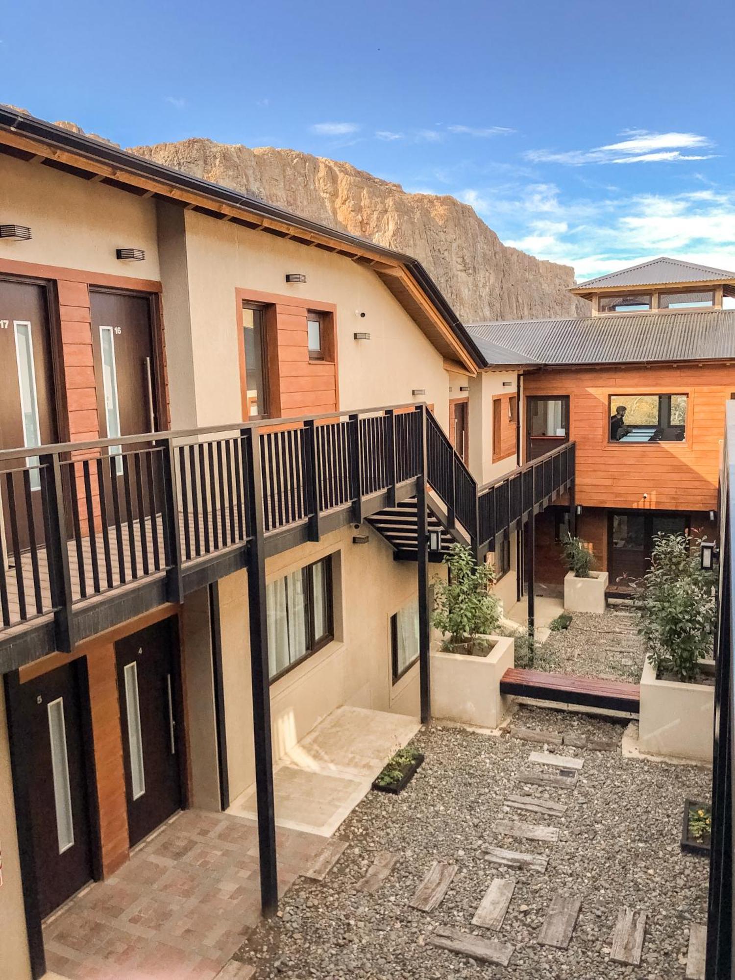 Senderos Aparts & Suites El Chalten Buitenkant foto