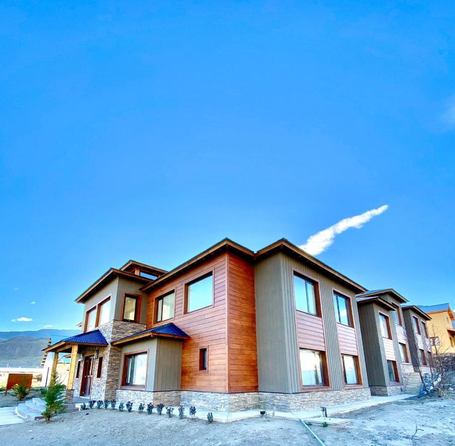 Senderos Aparts & Suites El Chalten Buitenkant foto